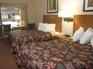 Room #128592828 at Best Western Bridgeview Hotel