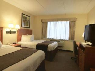 Room #128592829 at Best Western Bridgeview Hotel