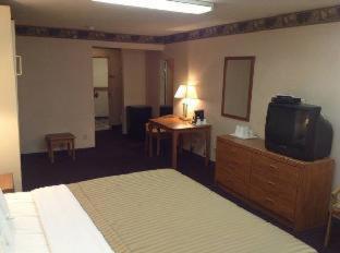 Room #33335814 at Quality Inn & Suites Albuquerque North near Balloon Fiesta Park