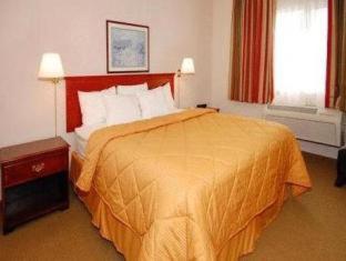 Room #18859110 at Comfort Inn & Suites Seattle North