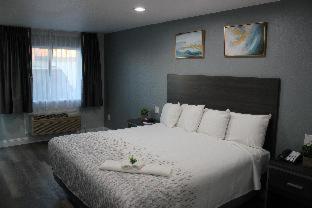Room #52811907 at SureStay Hotel by Best Western Chowchilla Yosemite