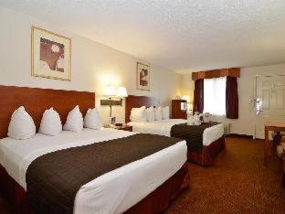 Room #44982417 at Best Western Athens Inn