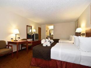 Room #44982417 at Best Western Athens Inn