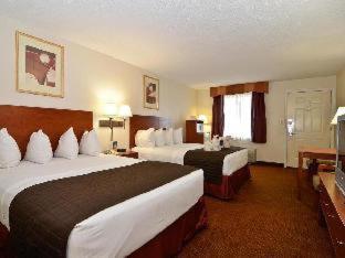 Room #44982423 at Best Western Athens Inn
