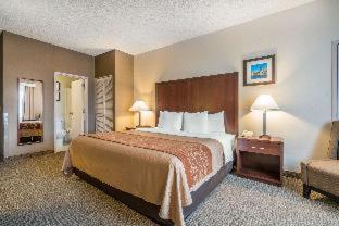 Room #18859112 at Comfort Inn & Suites Seattle North