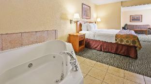 Room #51019072 at Best Western Desert Inn