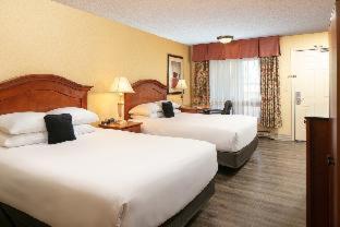 Room #39062512 at Waypoint Hotel