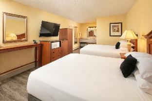 Room #39062513 at Waypoint Hotel