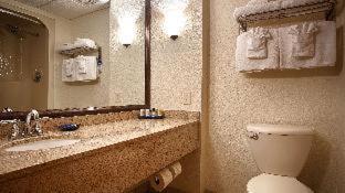 Room #48250438 at Best Western Plus Longbranch Hotel & Convention Center