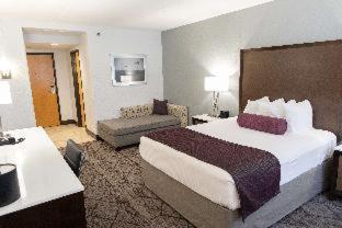 Room #48250440 at Best Western Plus Longbranch Hotel & Convention Center