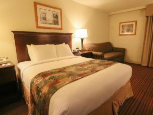 Room #2697736 at Best Western Merry Manor Inn