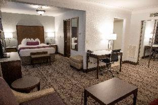 Room #48250442 at Best Western Plus Longbranch Hotel & Convention Center
