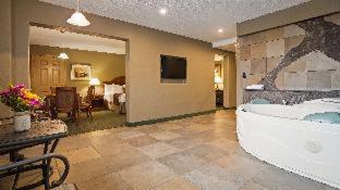 Room #48250444 at Best Western Plus Longbranch Hotel & Convention Center
