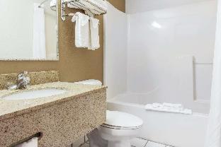 Room #17362416 at Quality Inn Noblesville - Indianapolis