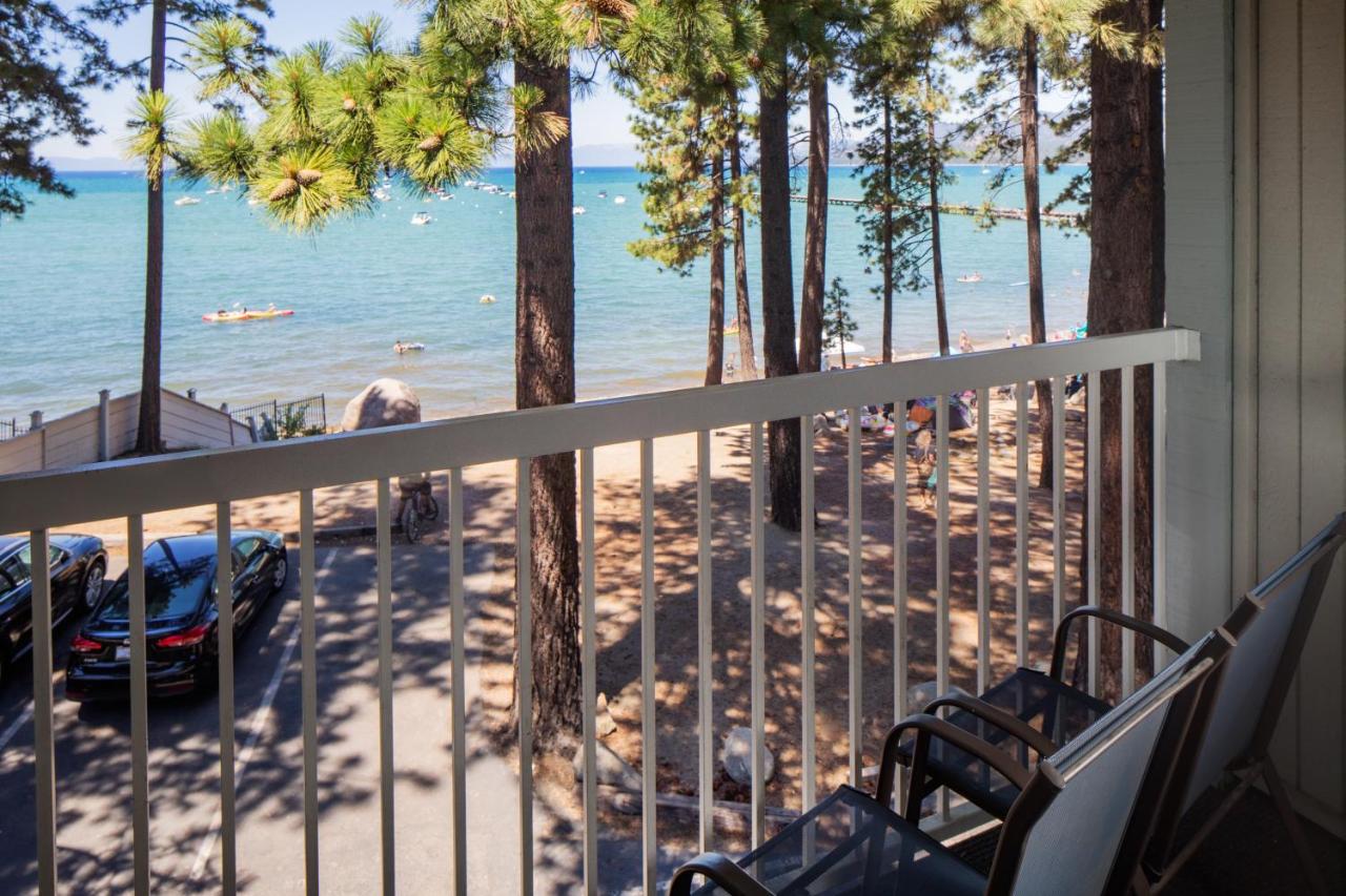 King Room with Partial Lake View at Beach Retreat & Lodge at Tahoe