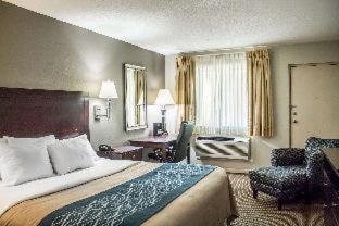 Room #49105116 at Comfort Inn Sandusky