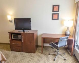 Room #49401109 at Comfort Inn Hammond