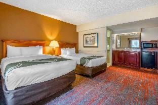 Room #48956703 at Quality Inn Savannah Historic District