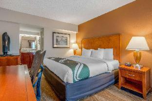 Room #48956704 at Quality Inn Savannah Historic District