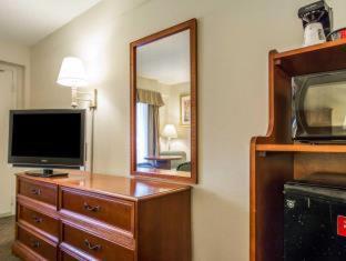 Room #48956704 at Quality Inn Savannah Historic District