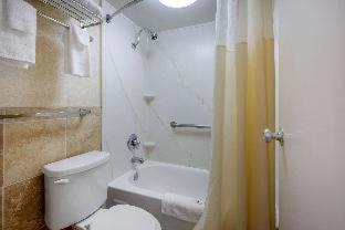 Room #48956704 at Quality Inn Savannah Historic District