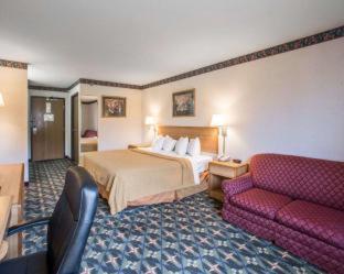 Room #48984313 at Quality Inn & Suites Caseyville - St. Louis