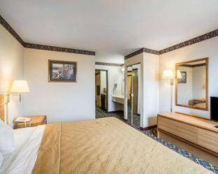 Room #48984314 at Quality Inn & Suites Caseyville - St. Louis