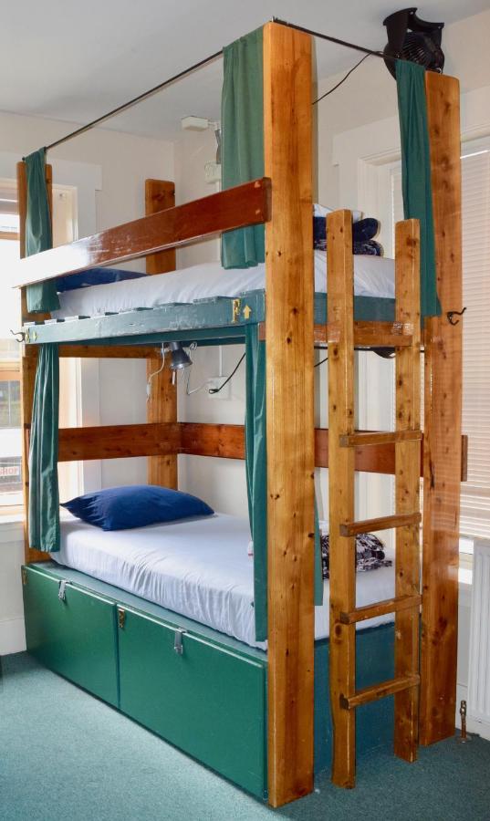| Green Tortoise Hostel Seattle