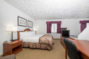 Room #101400321 at Baymont by Wyndham Marshfield