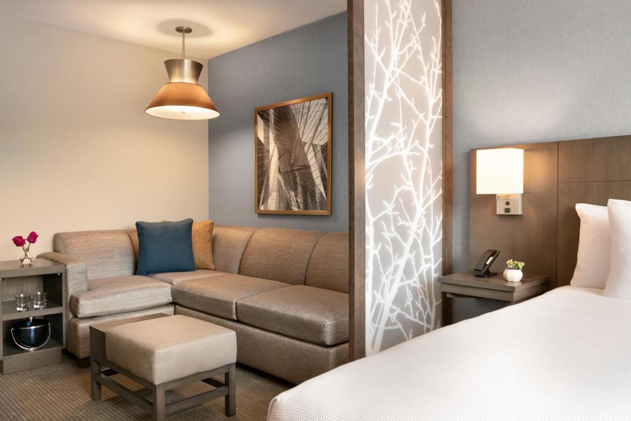 King Room (plus sofa bed) at Hyatt Place Fort Lee / George Washington Bridge