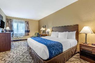 Room #26155417 at Comfort Inn & Suites Orange County John Wayne Airport