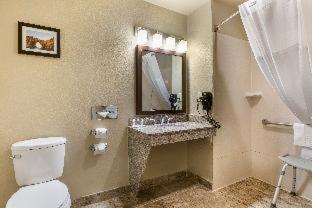 Room #26155417 at Comfort Inn & Suites Orange County John Wayne Airport