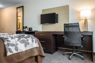Room #173277904 at Sleep Inn & Suites Marshall - University Area