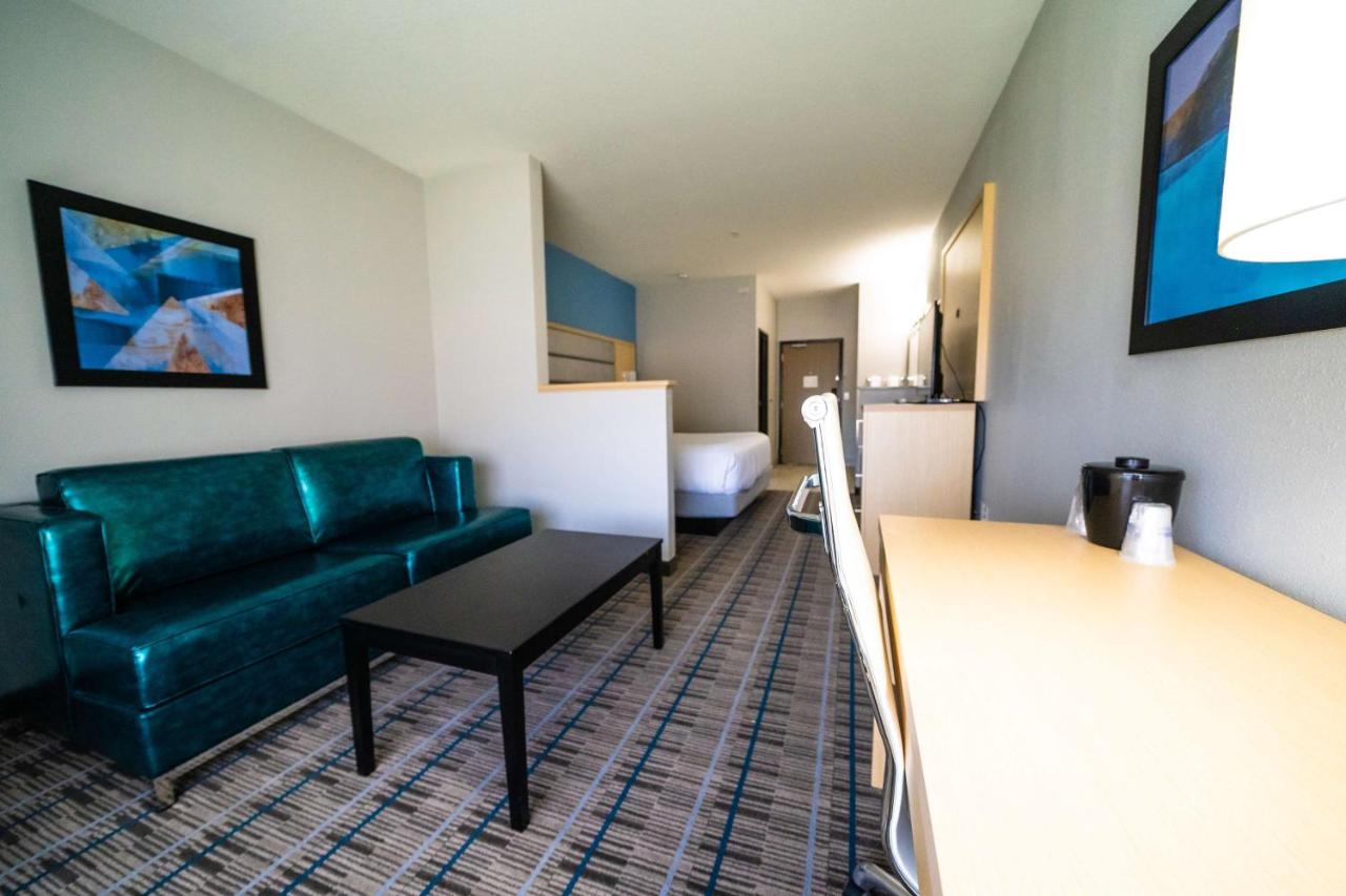 King Room at Best Western Brigham City Inn & Suites
