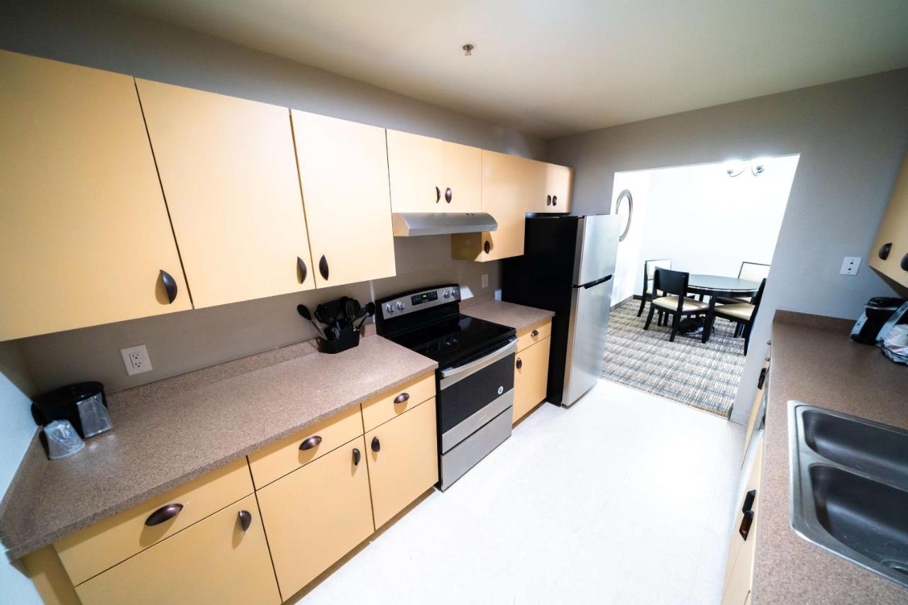 Presidential King Suite at Best Western Brigham City Inn & Suites