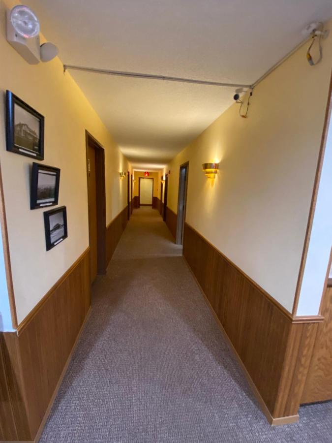 | AmeriVu Inn