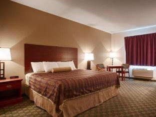 Room #53430118 at Best Western Big Spring Lodge