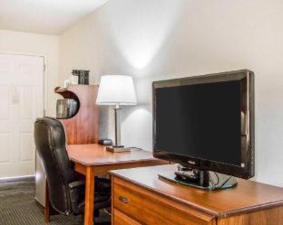 Room #48868224 at Quality Inn Cullman I-65 Exit 310