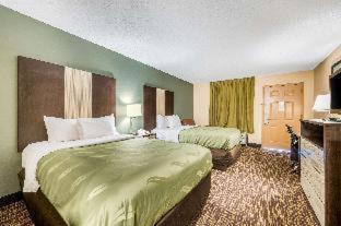 Room #48868227 at Quality Inn Cullman I-65 Exit 310