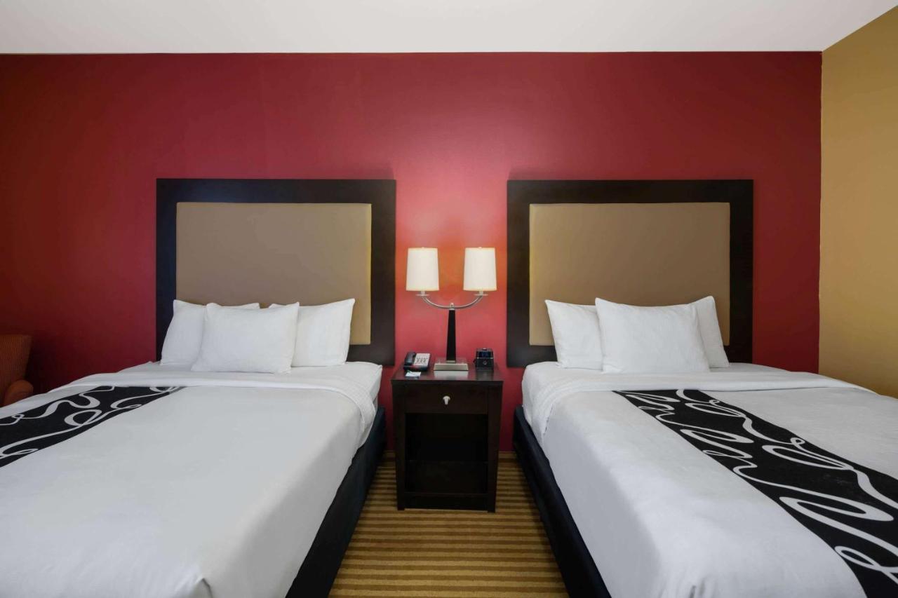 | La Quinta by Wyndham Atlanta Union City