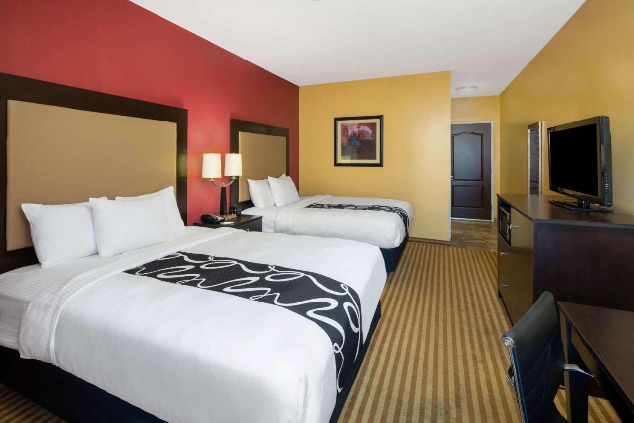 | La Quinta by Wyndham Atlanta Union City
