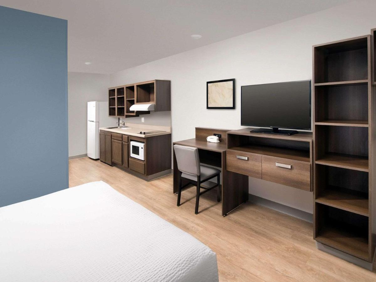 Queen Room with Two Queen Beds - Accessible/Non-Smoking at WoodSpring Suites Toledo Maumee