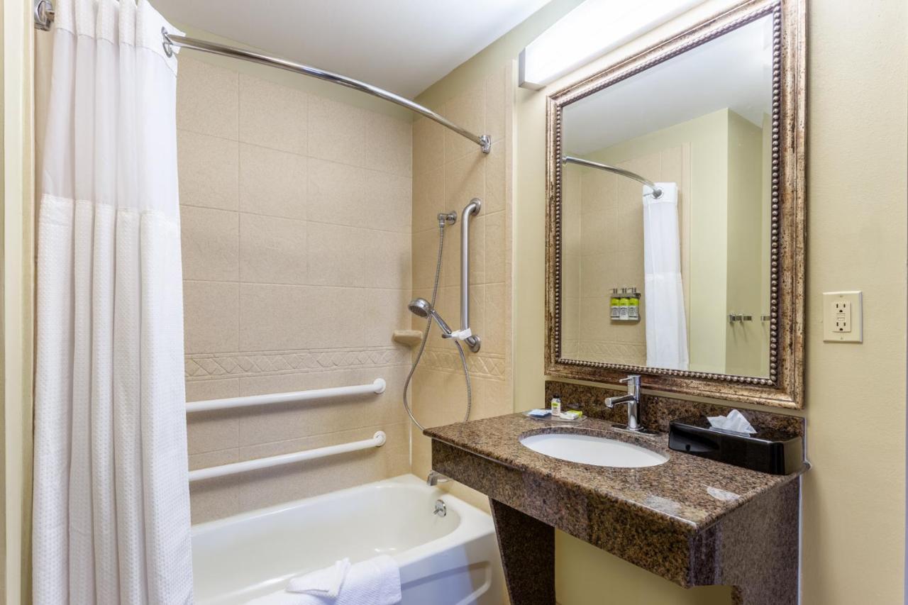 Staybridge Suites Davenport, an IHG Hotel