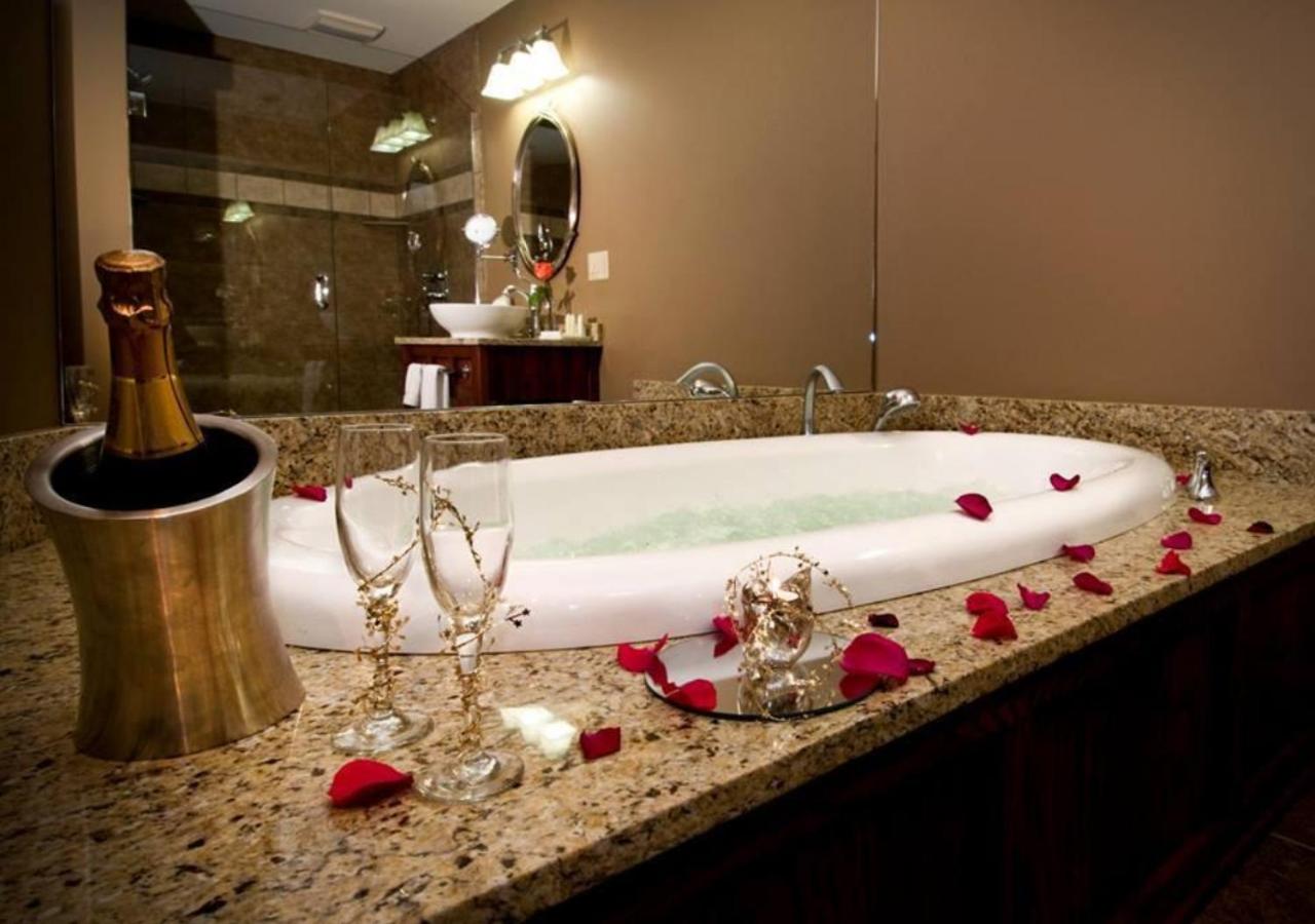 | Timberlake Lodge