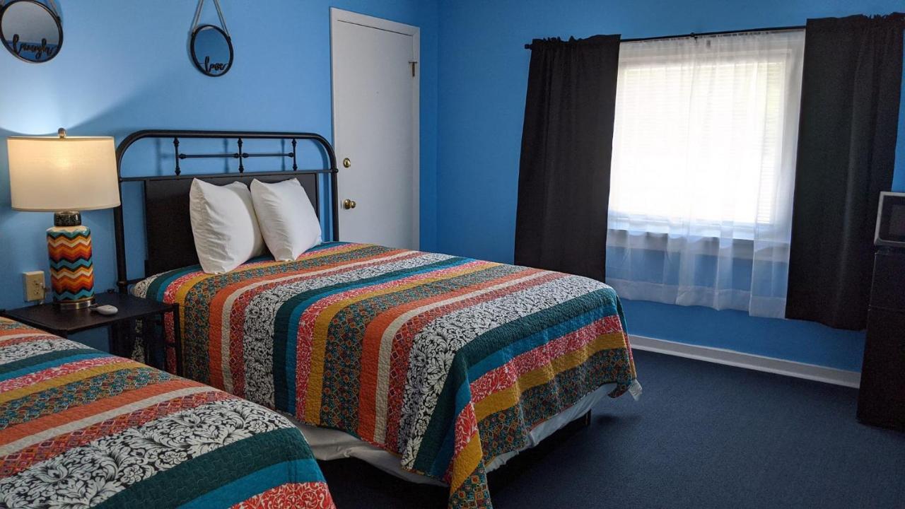 | Blue Ridge Motel