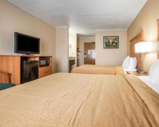 Room #48986405 at Quality Inn Ottawa near Starved Rock State Park