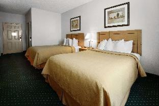 Room #48985807 at Quality Inn and Suites Springfield Southwest near I-72