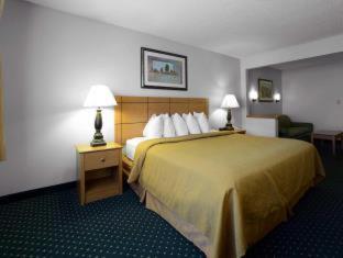 Room #48985808 at Quality Inn and Suites Springfield Southwest near I-72