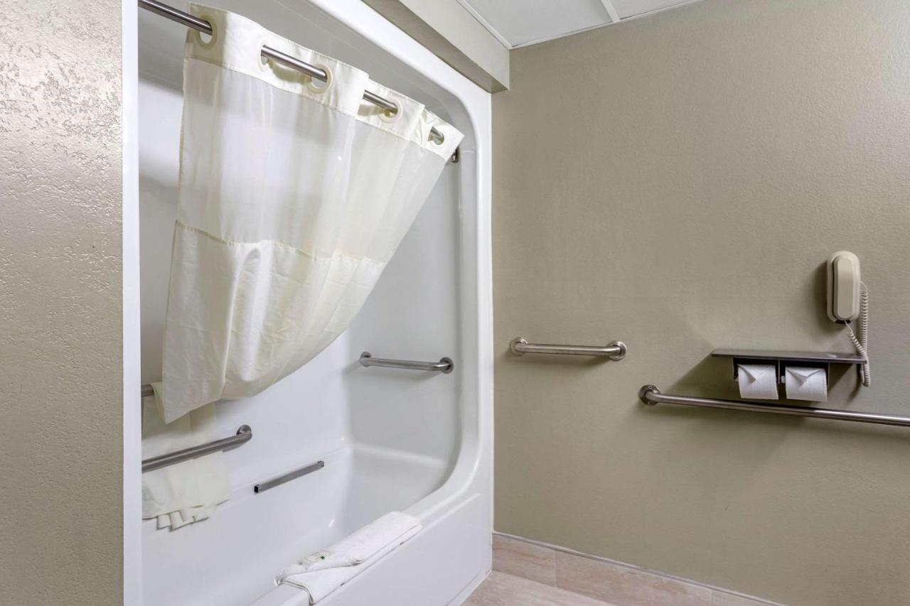  | Quality Inn Saint Robert - Ft. Leonard Wood