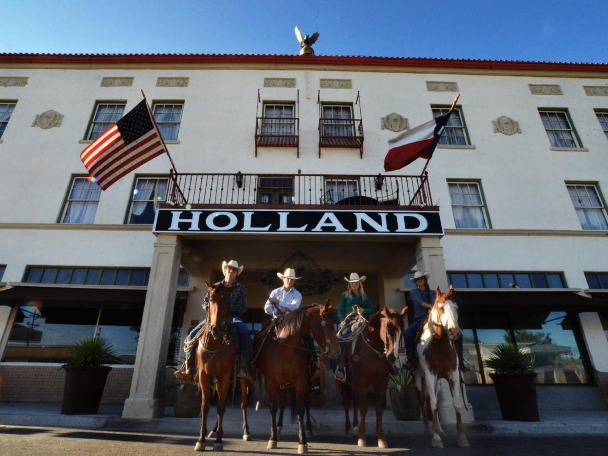  | The Holland Hotel
